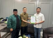 DPP PPP Resmi Serahkan B1KWK untuk Imam Kurniawan Lahay sebagai Calon Bupati Tojo Una-Una