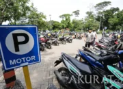 DPRD DKI Bidik Pendapatan Parkir Rp1,3 Triliun Tanpa Sistem Tunai