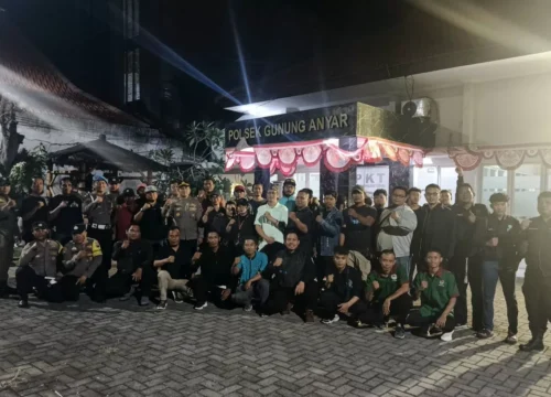 Tiga Pilar Bersatu: Rahasia Pengamanan Mako Polsek Gunung Anyar Terbongkar?