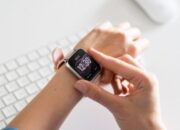Smartwatch Baterai Awet Berhari-hari: 5 Pilihan Terbaik dengan Aplikasi Aktif