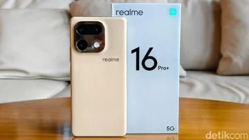 Realme 16 Pro+: Siap Guncang Dunia! Kamera 200MP & Baterai 7000mAh Bikin Takjub!
