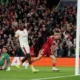 TAK TERHENTIKAN! Liverpool Bantai Galatasaray 4-0, Gerbang Perempat Final Terbuka!