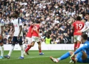 MALAM HOROR SPURS! DIBANTAI NOTTINGHAM, JURANG DEGRADASI MENGANGA LEBAR?