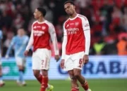 Horor Arsenal! Bintang Bertumbangan, Timnas Mundur Massal, Musim Terancam?