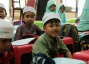 Anak Tanpa Landasan Spiritual? Waspada, Riset Ungkap Pemicu Gangguan Kecemasan!