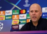Owen Blak-blakan: Nyawa Arne Slot di Liverpool Tergantung Satu Hal Ini!