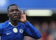 HEBOH! Caicedo Tolak Mentah Real Madrid: Janji Setia di Stamford Bridge!