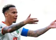 Drama Paspoortgate Belanda Terkuak! Tjaronn Chery Si Bintang Suriname Kembali Berlatih!