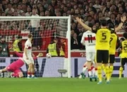 Menit Akhir Neraka! Dortmund Bikin Stuttgart Gigit Jari Dengan 2 Gol Injury Time