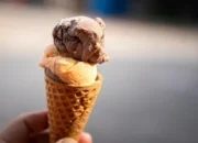 TERUNGKAP! Mengapa Otakmu “Beku” Saat Menikmati Es Krim? Ini Penjelasan Ilmiahnya!